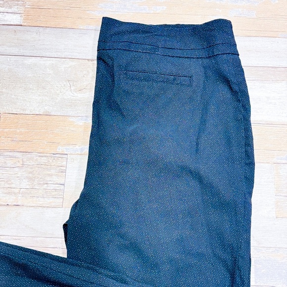 CAROLINA BELLE Black stretch pants with polka dots - Picture 2 of 8